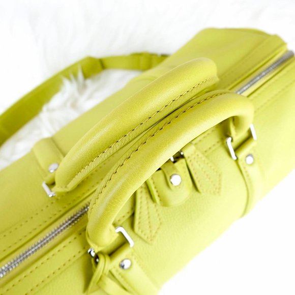 Louis Vuitton Sofia Coppola (SC) Bag in Rare Pistache - Picture 4 of 16